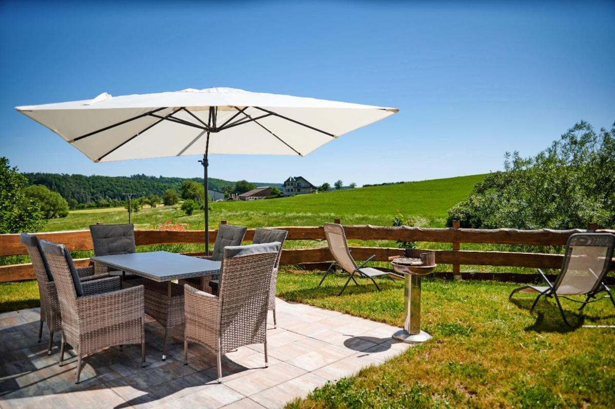 Ferienhaus Chilllout Chalets Daun-Kradenbach Exterior photo